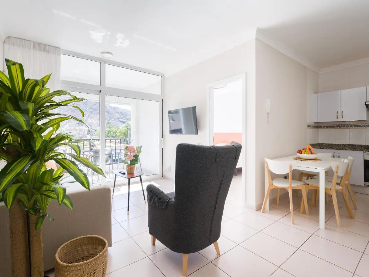 Amarre Shell Apartment Puerto De Mogan 0*,