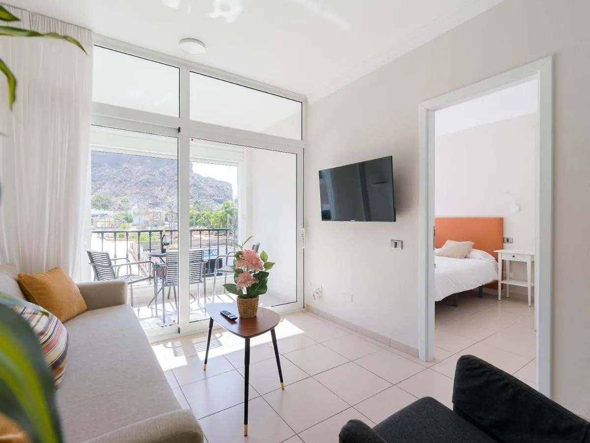 Amarre Shell Apartment Puerto De Mogan Spain